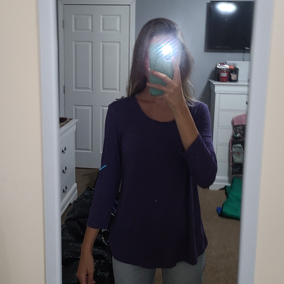 Top - Picture 2 of 3